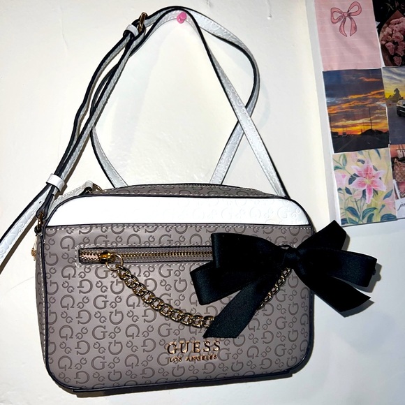 Guess Women's Hartland Mini Top-Zip Crossbody Purse - Picture 1 of 12